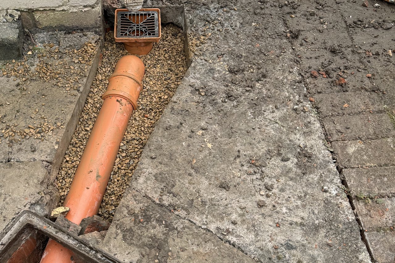 Drain repairs & new pipework