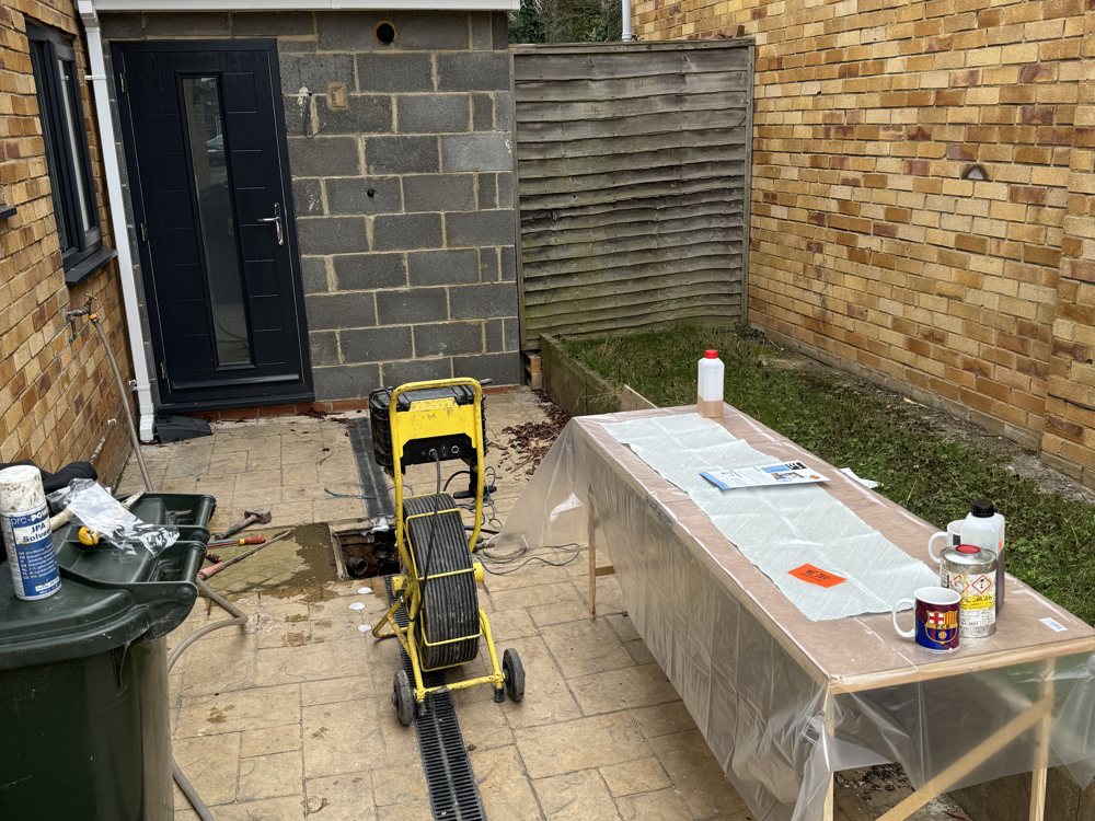 No-dig patch repair and drain reline